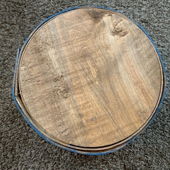 Blue Ribbon Hand Made Wooden Box - Picture 4 of 5